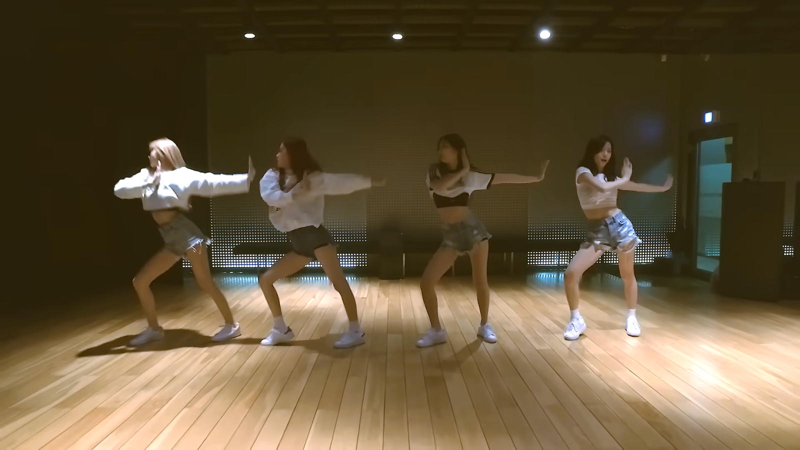 Image for the blog: Blackpink's Best Dance Routines